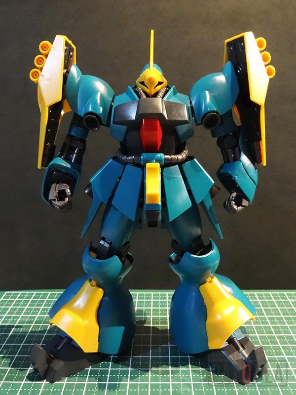 HGUC 1/144 ヤクト・ドーガ（ギュネイ・ガス専用機）改修・全塗装 製作 