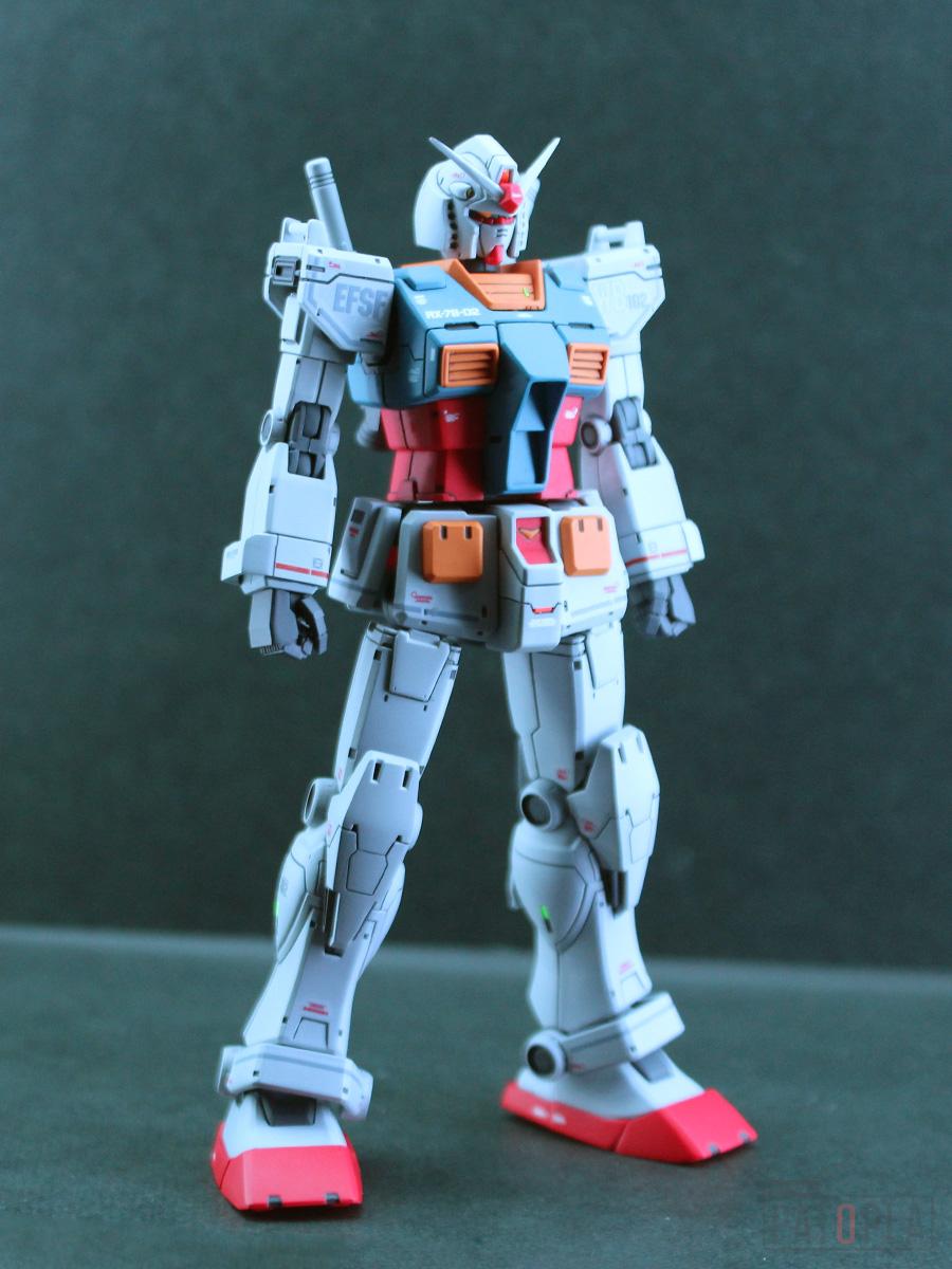 HG 1/144 ガンダム(ククルス・ドアンの島版) 改修・全塗装 製作完成 下の土は黒いんですね -ぱとぷら