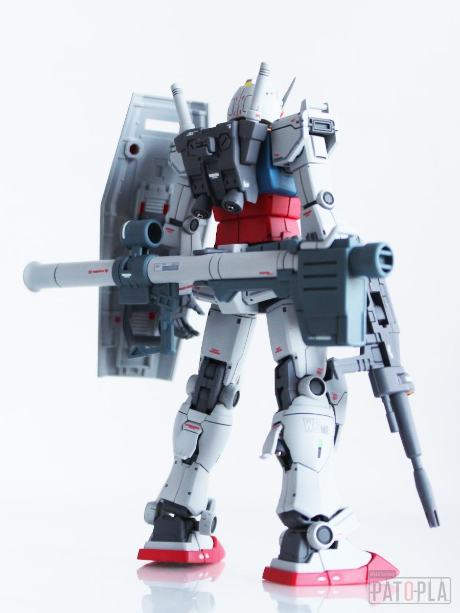 HG 1/144 ガンダム(ククルス・ドアンの島版) 改修・全塗装 製作完成 下の土は黒いんですね -ぱとぷら