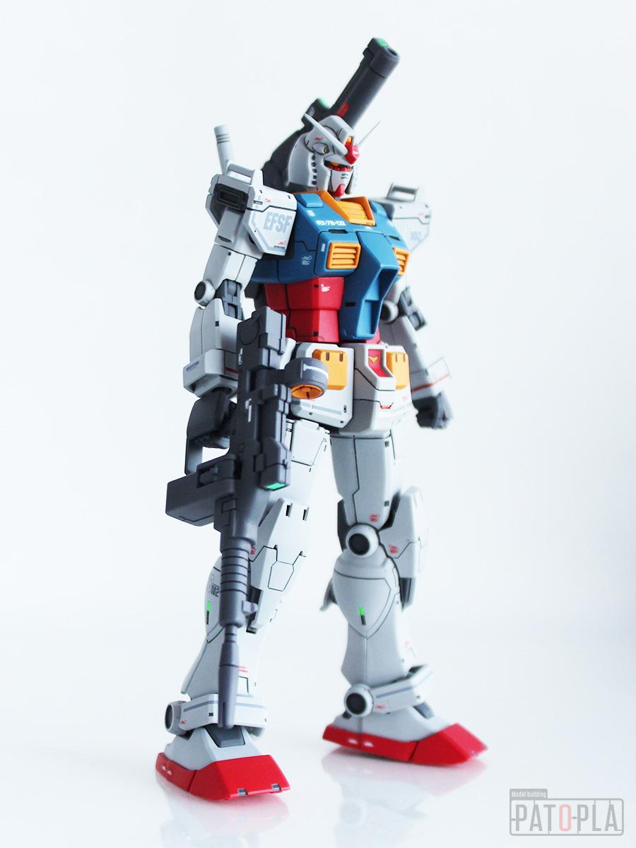 HG 1/144 ガンダム(ククルス・ドアンの島版) 改修・全塗装 製作完成 下の土は黒いんですね -ぱとぷら