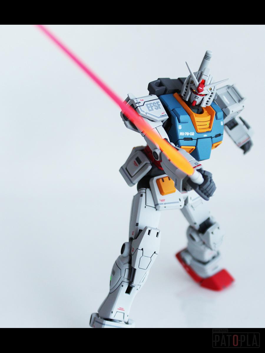 HG 1/144 ガンダム(ククルス・ドアンの島版) 改修・全塗装 製作完成 下の土は黒いんですね -ぱとぷら