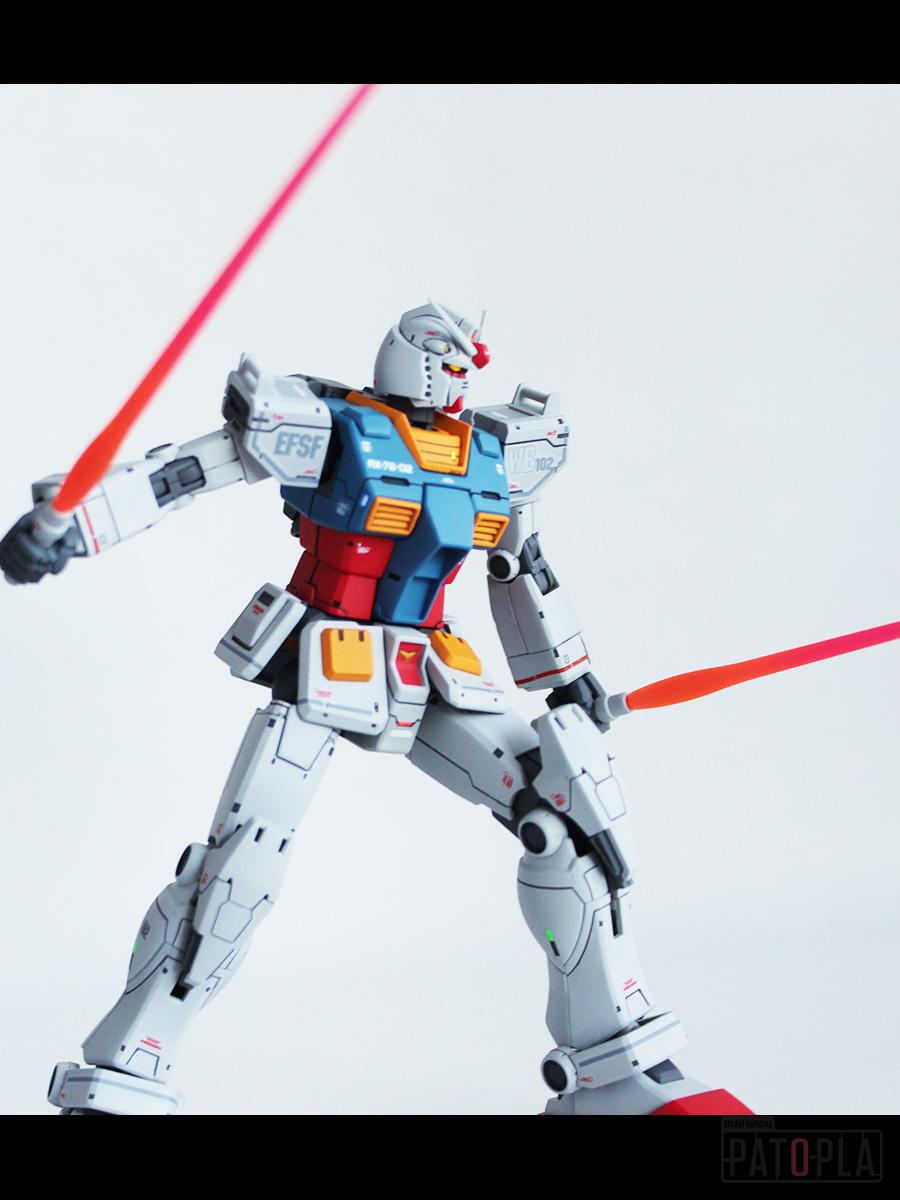 HG 1/144 ガンダム(ククルス・ドアンの島版) 改修・全塗装 製作完成 下の土は黒いんですね -ぱとぷら