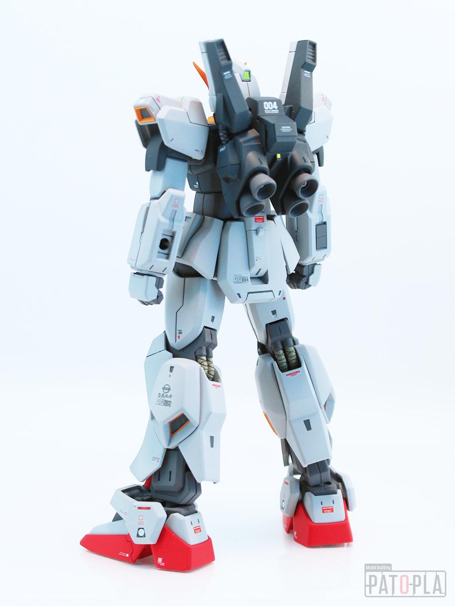 HGUC 1/144 ガンダムMk-II(エゥーゴ仕様)改修・全塗装品