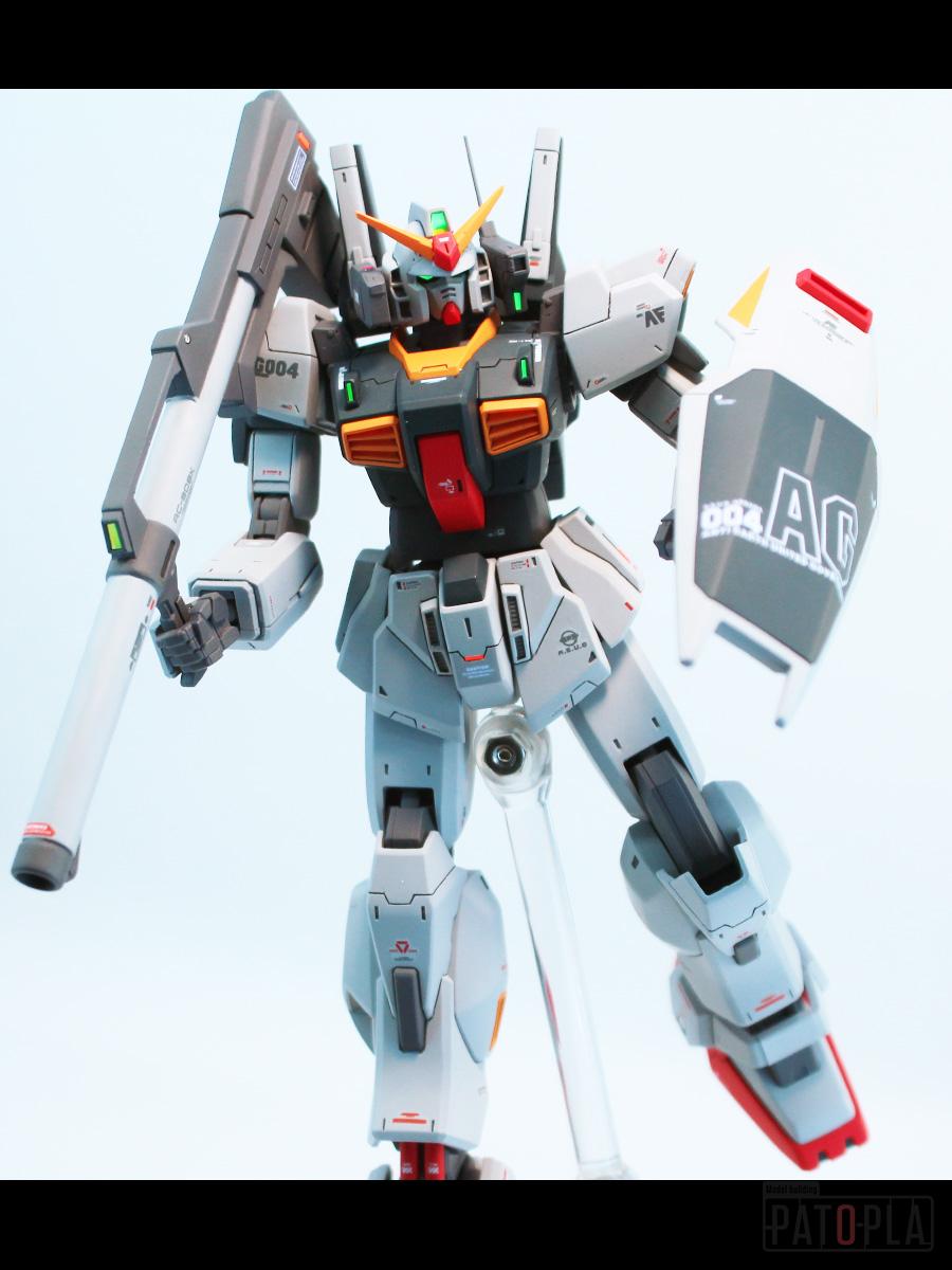 HGUC 1/144 ガンダムMk-II(エゥーゴ仕様)改修・全塗装品