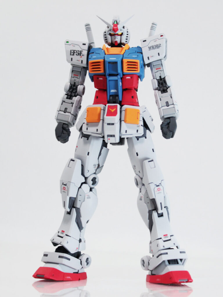 RG 1/144 RX-78-2 ガンダム Ver.2.0 改修・全塗装製作03 完成 親父がVer.2.0にこだわるわけだ… -ぱとぷら