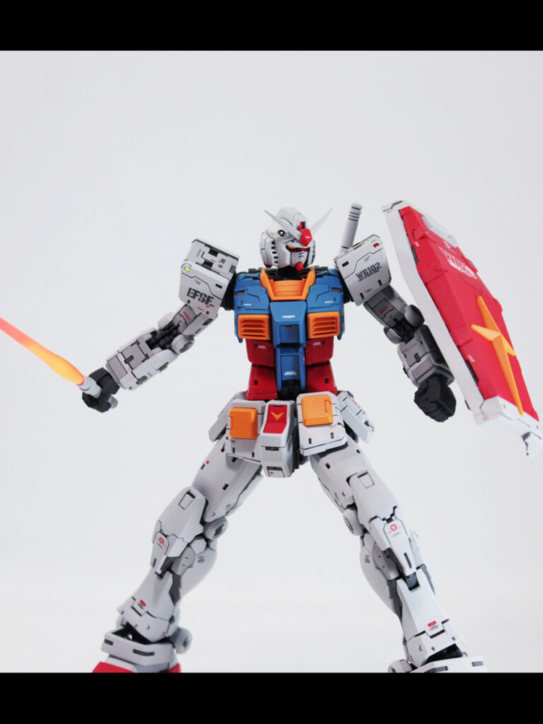 RG 1/144 RX-78-2 ガンダム Ver.2.0 改修・全塗装製作03 完成 親父がVer.2.0にこだわるわけだ… -ぱとぷら