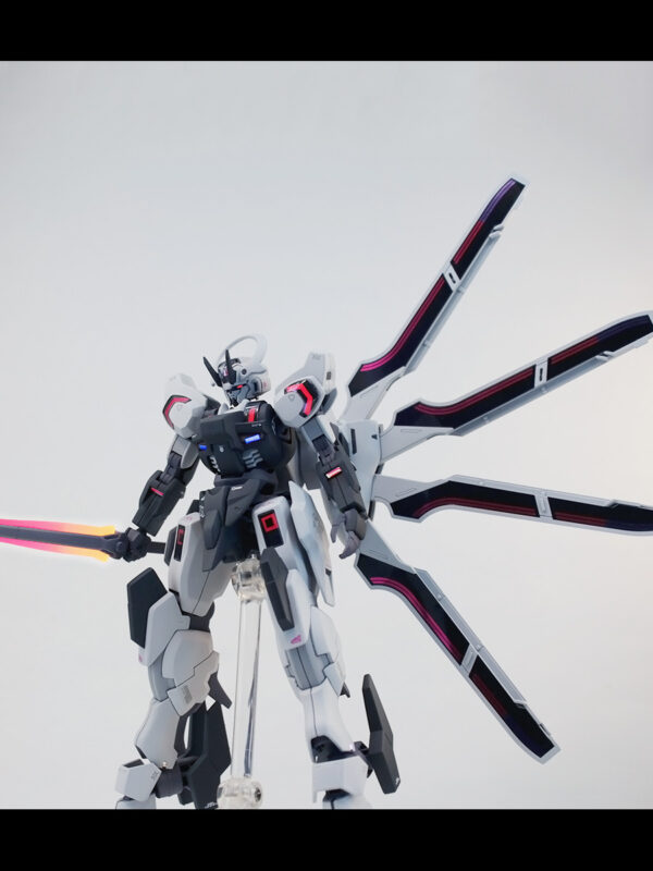 HG 1/144 ガンダムシュバルゼッテ 改修・全塗装製作 完成 Brotherhood -ぱとぷら