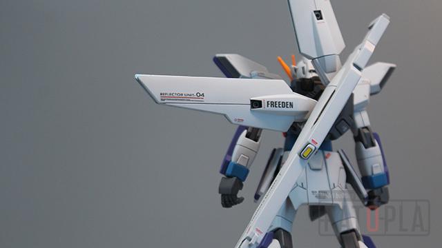 HGAW 1/144 GX-9900 ガンダムX（エックス） 改修・全塗装製作 月は出ているか？