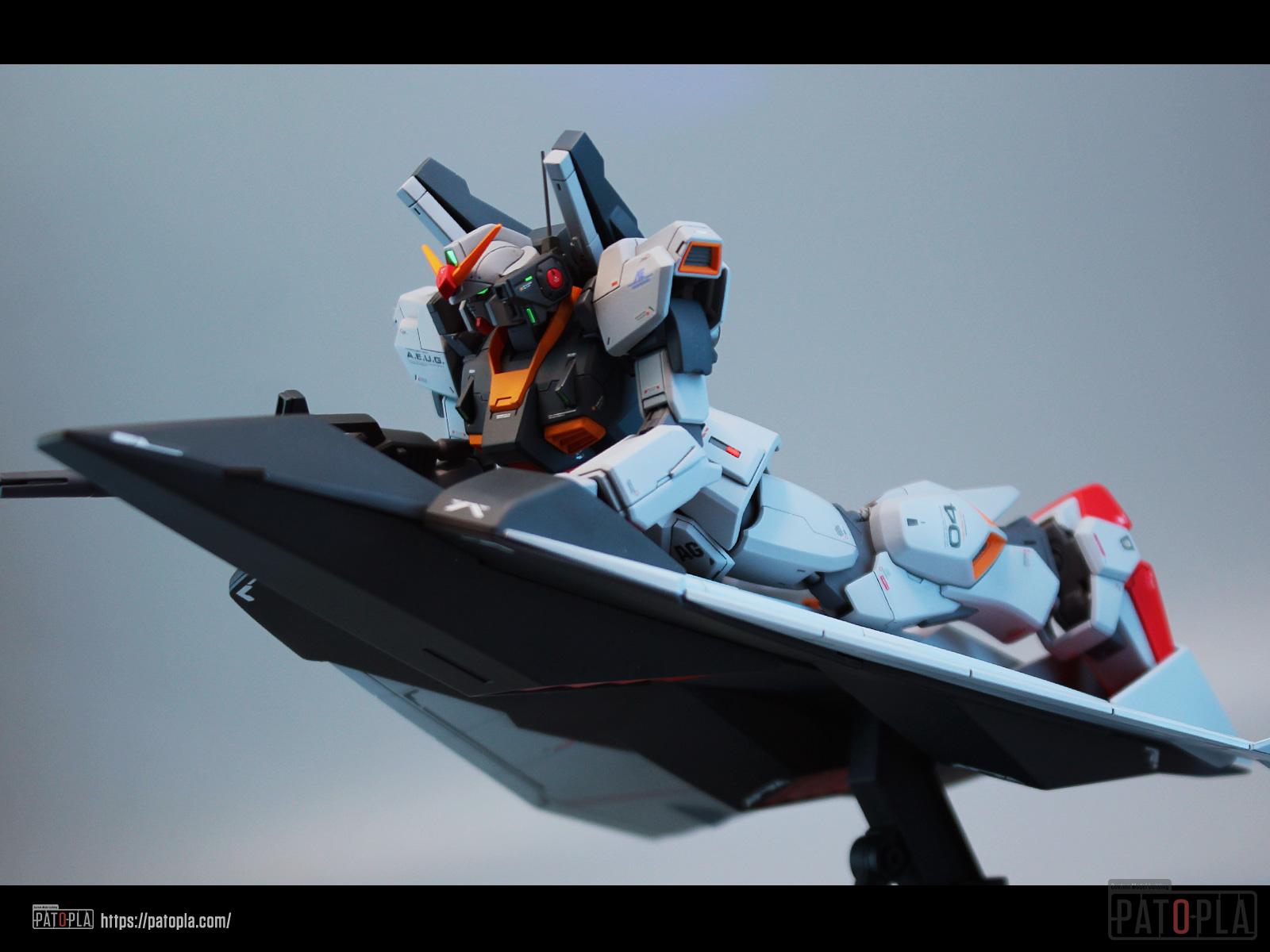 HGUC 1/144 Gディフェンサー&フライングアーマー 小改修・全塗装製作